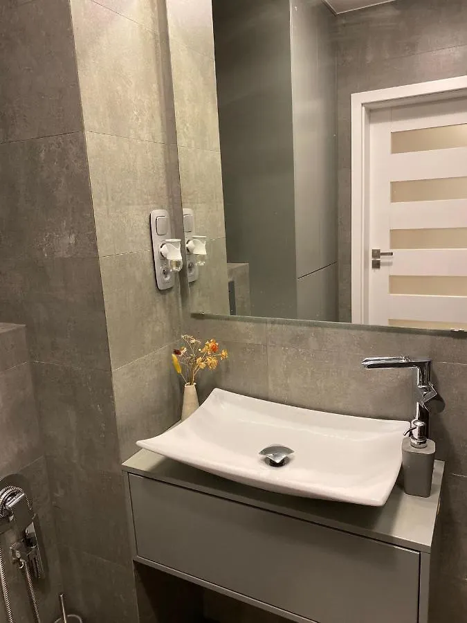 Apartament Z Tarasem Przy Parku Warsaw Poland