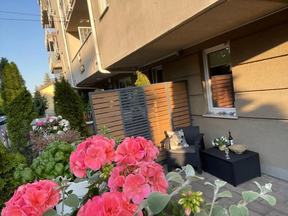 Apartament Z Tarasem Przy Parku Warsaw Poland